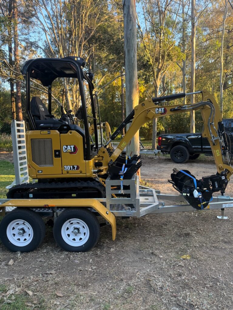 1.7T HELI EXCAVATOR